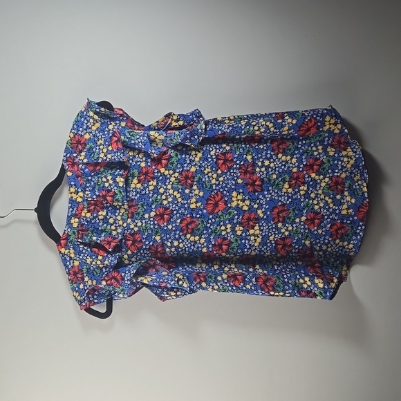 Ann Taylor Floral Top - Picture 4 of 5